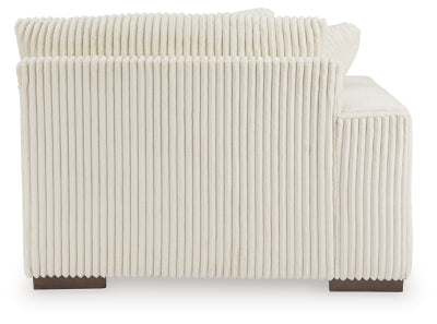 Lindyn Sectional with Chaise - Discount Furniture World (Burlington,NC)