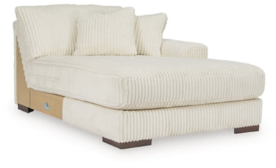 Lindyn Sectional with Chaise - Discount Furniture World (Burlington,NC)