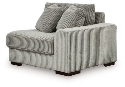 Lindyn Sectional with Chaise - Discount Furniture World (Burlington,NC)