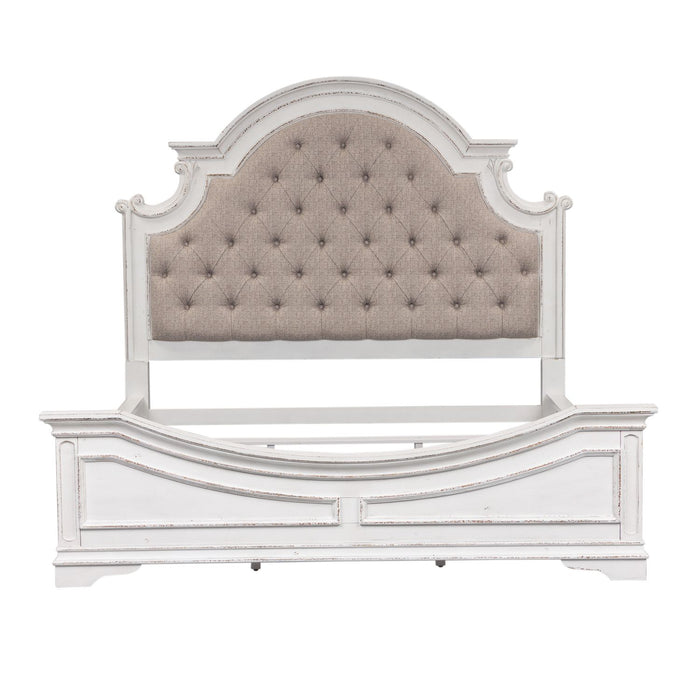 Magnolia Manor Queen Upholstered Bed