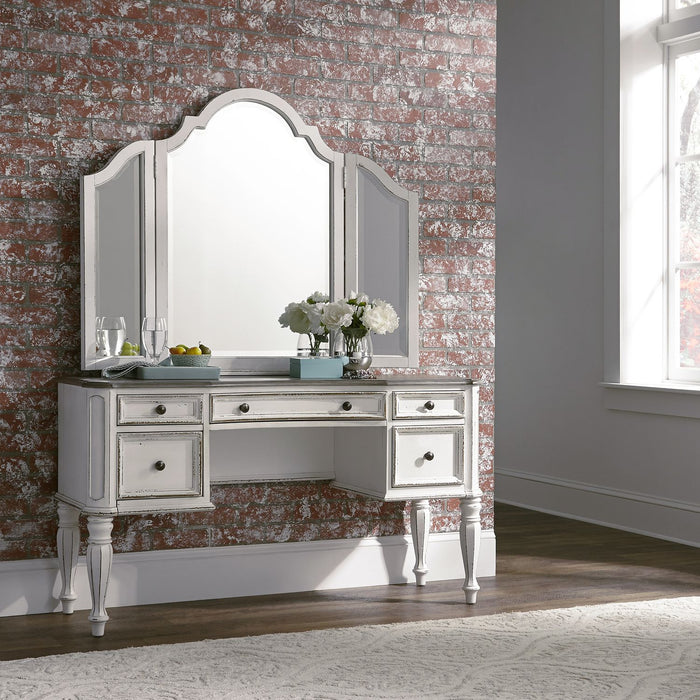 Magnolia Manor Vanity Mirror in Antique White - Discount Furniture World (Burlington,NC)