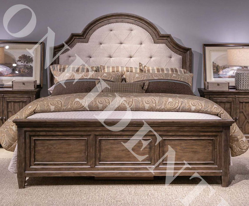 Liberty Furniture Paradise Valley King Upholstered Bed in Saddle Brown image