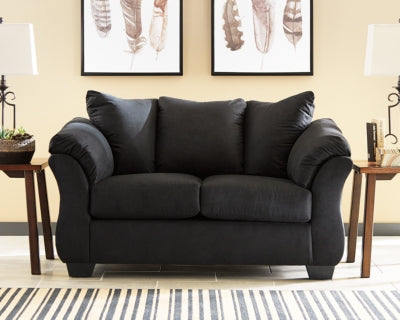Darcy Loveseat - Discount Furniture World (Burlington,NC)
