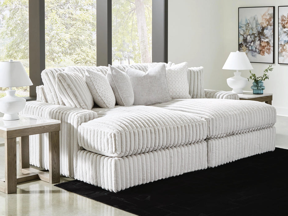 Stupendous Super Chaise