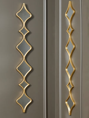 Harriswood Accent Mirror Set (Set of 2) - Discount Furniture World (Burlington,NC)