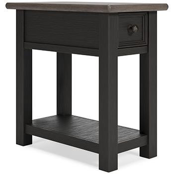 Tyler Creek End Table Set - Discount Furniture World (Burlington,NC)