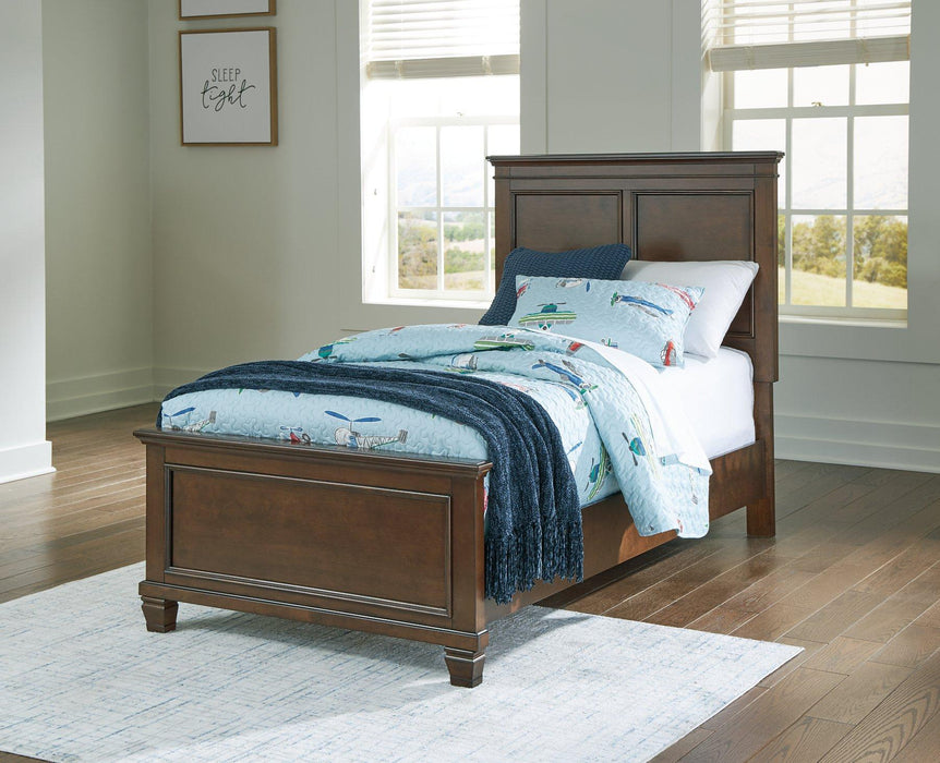 Danabrin Bed - Discount Furniture World (Burlington,NC)
