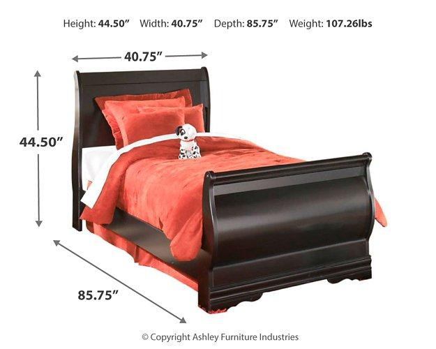 Huey Vineyard Bedroom Set - Discount Furniture World (Burlington,NC)
