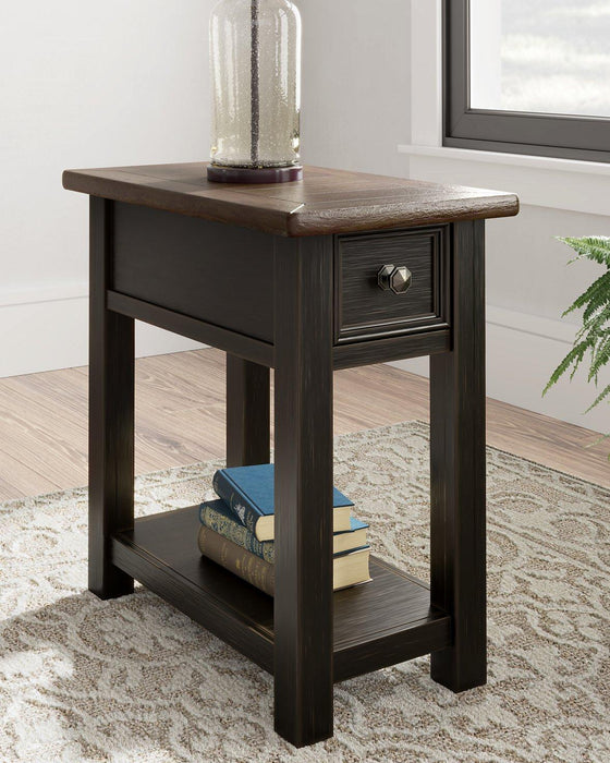 Tyler Creek End Table Set - Discount Furniture World (Burlington,NC)