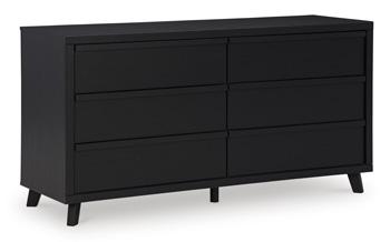 Danziar Dresser