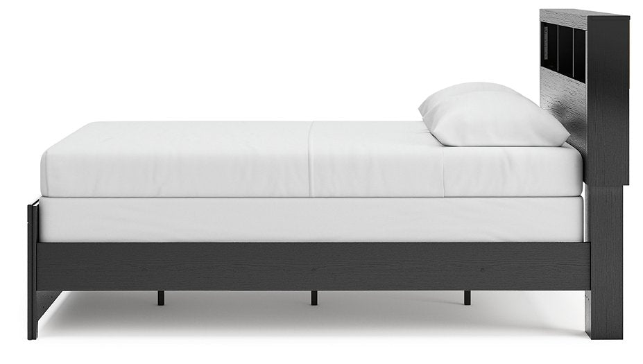 Broachmyn Bed - Discount Furniture World (Burlington,NC)