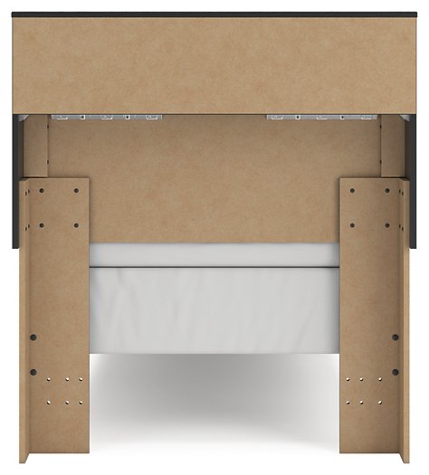 Broachmyn Bed - Discount Furniture World (Burlington,NC)