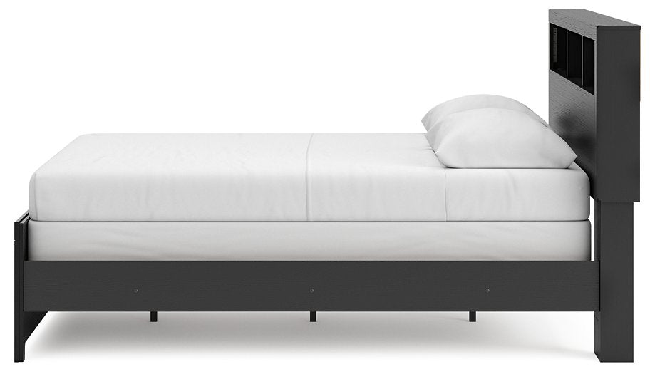 Broachmyn Bed - Discount Furniture World (Burlington,NC)