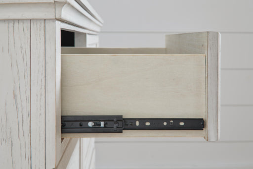 Robbinsdale Bedroom Set - Discount Furniture World (Burlington,NC)