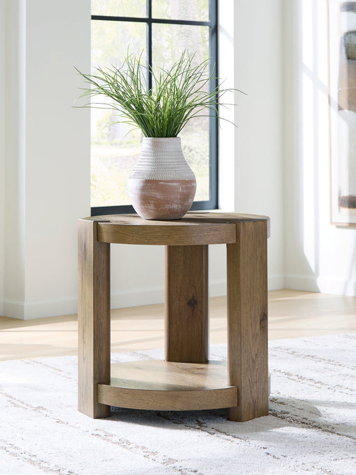 Flangren End Table - Discount Furniture World (Burlington,NC)