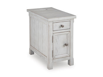 Robbinsdale Chairside End Table - Discount Furniture World (Burlington,NC)