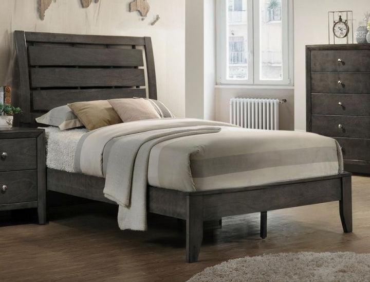 Crown Mark Furniture Evan Full Panel Bed in Grey image